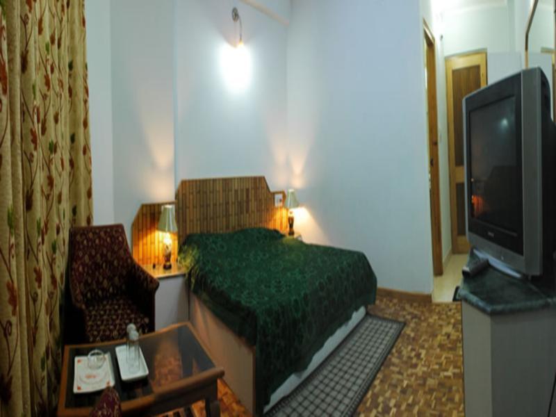 Hotel Satkar Residency - Riverside Old Manali מראה חיצוני תמונה