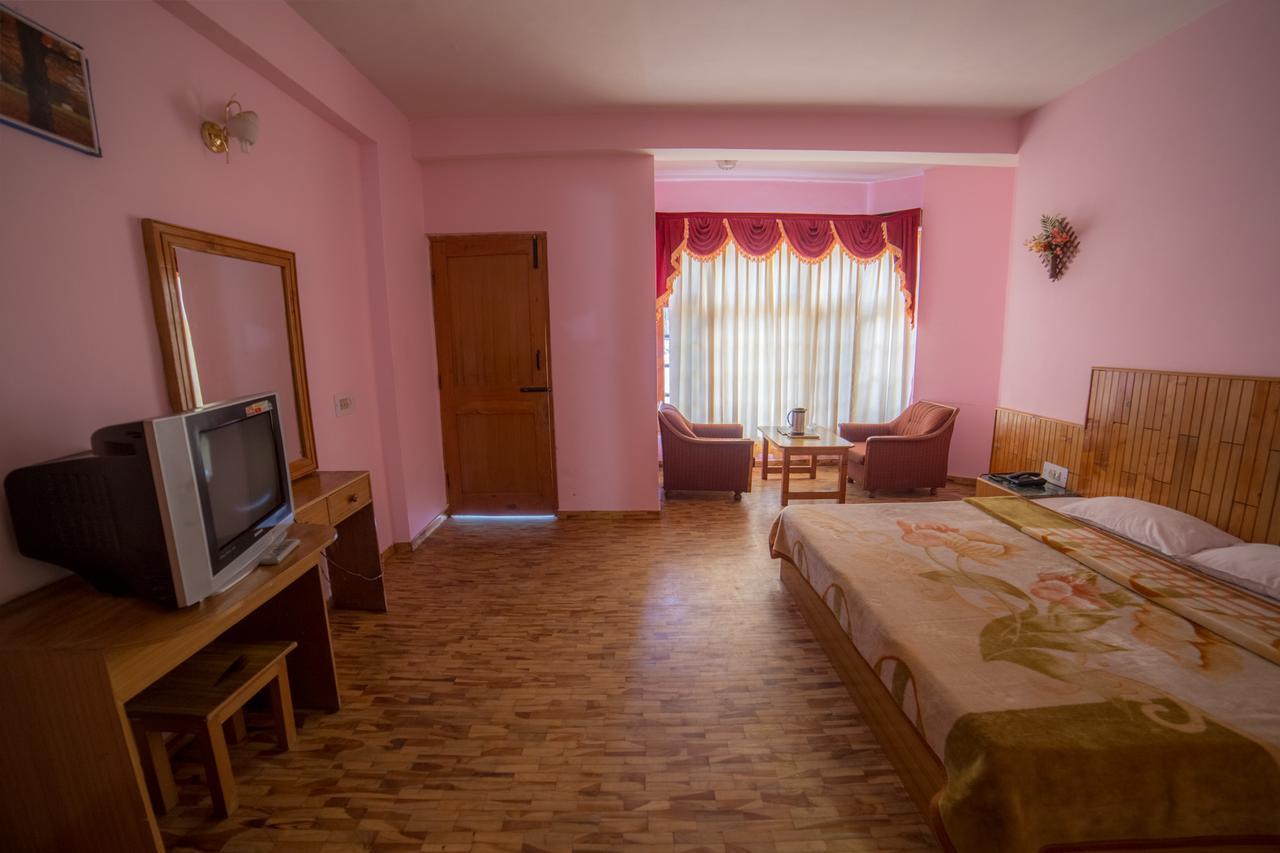Hotel Satkar Residency - Riverside Old Manali מראה חיצוני תמונה